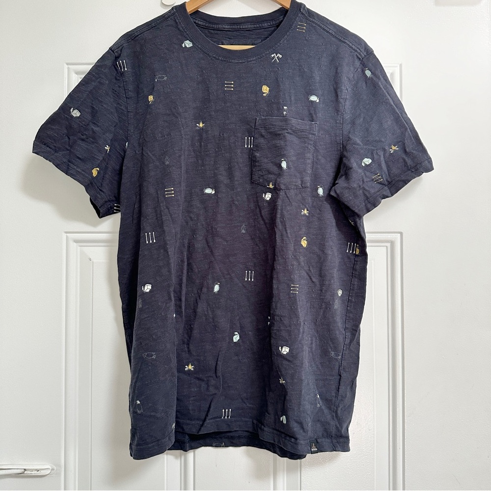 Prana Camp Tee Size Large Navy Blue